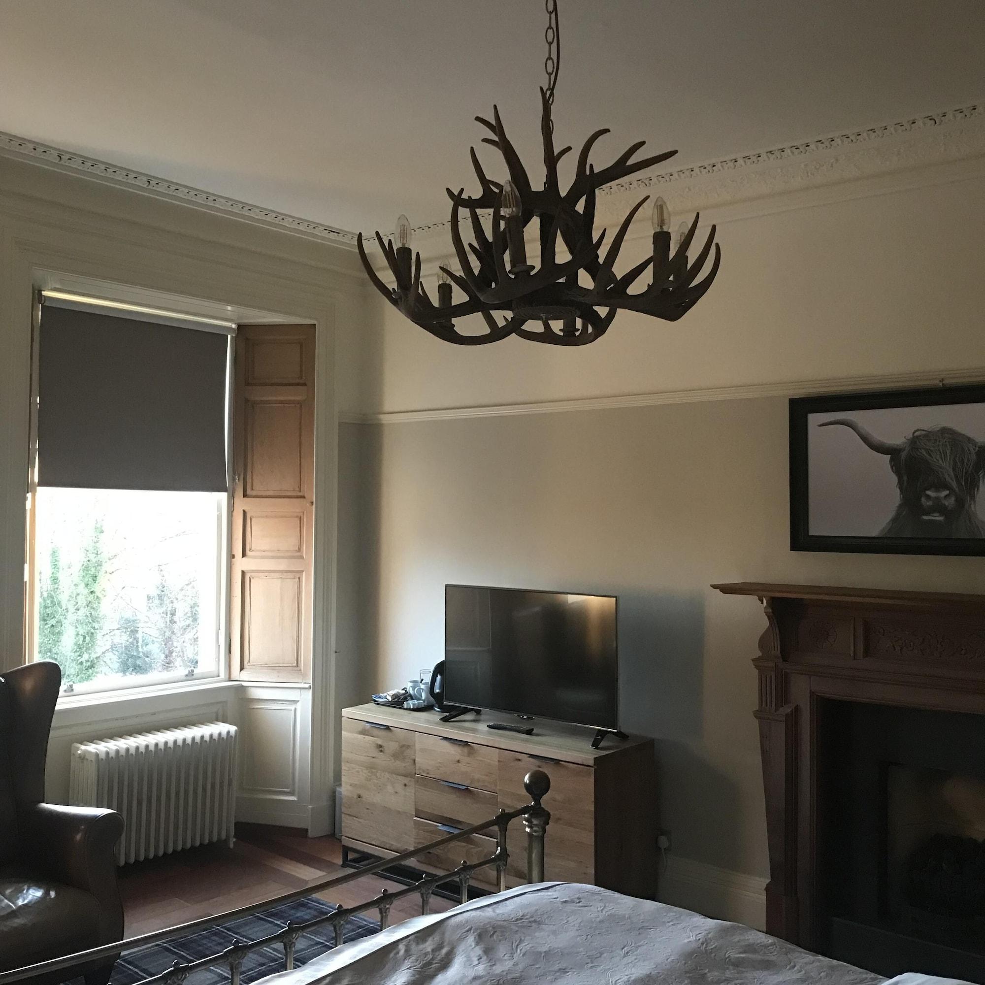 Ashtree House Hotel, Glasgow Airport & 4*